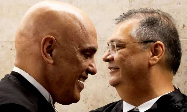 Dino diz ser alvo de ‘agressões e injustiças’ após operação contra fonte de jornalista