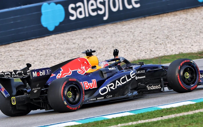 Verstappen vence pela primeira vez em 2026 na Malásia